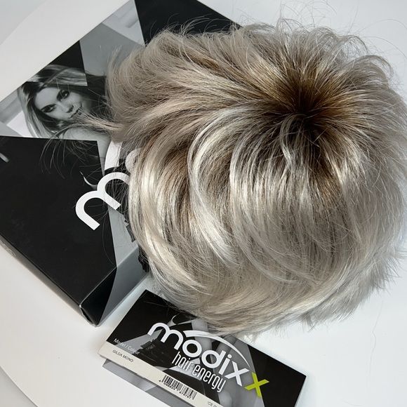 NWT MODIX X HAIR ENERGY GILDA MONO WIG BY ELLEN WILLIE ICE BLONDE SHADED - Picture 9 of 14